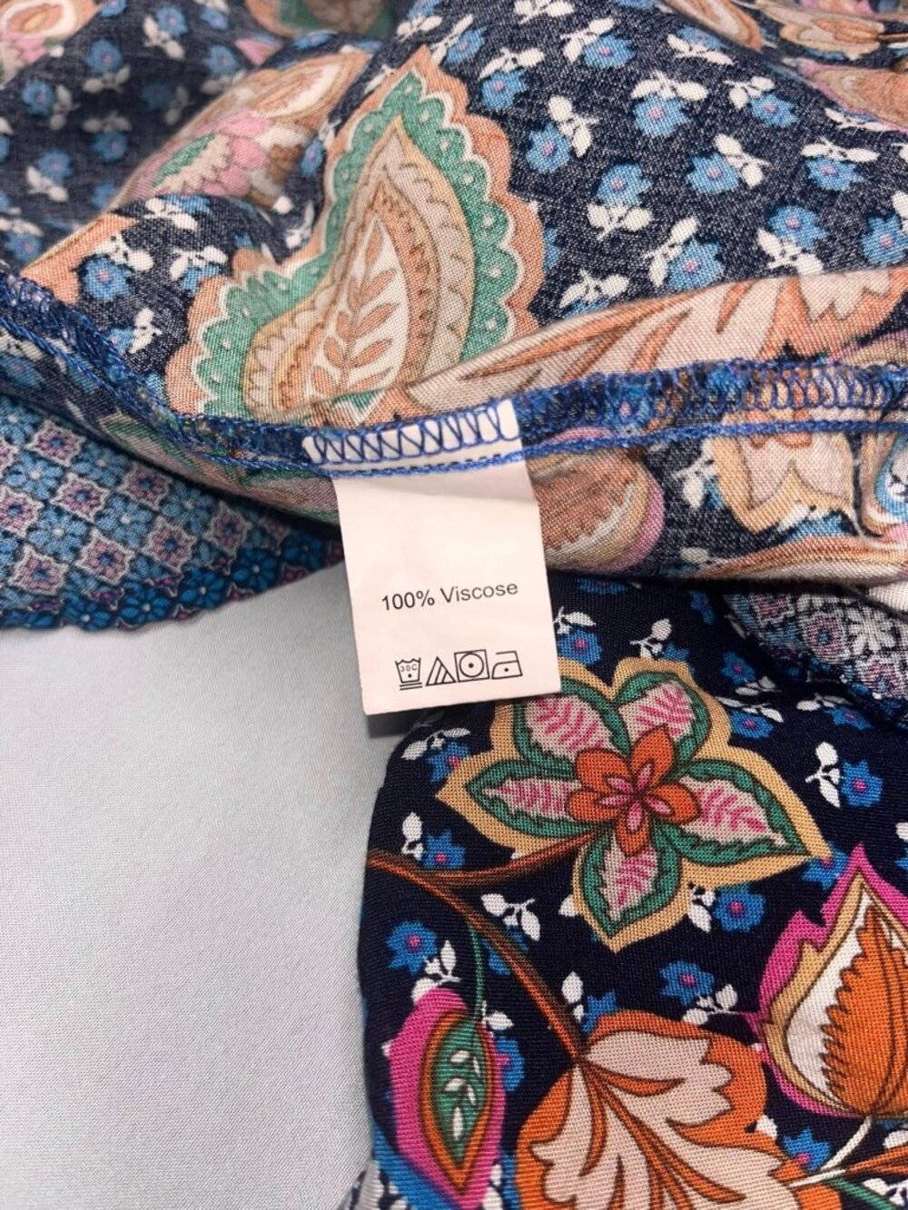 Rusttydustty Modern Bohemia Crush Ladies Fun Floral Print Top Size 4XL - Picture 4 of 9